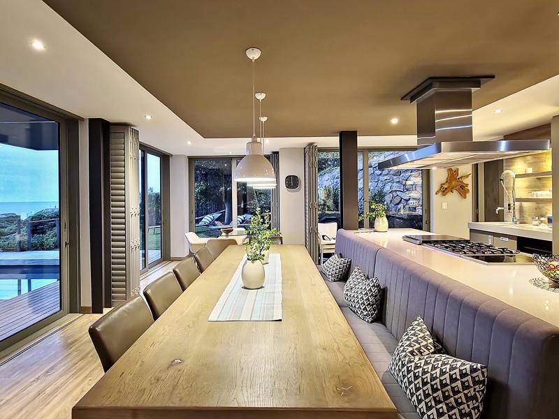 5 Bedroom Property for Sale in Bakoven Western Cape